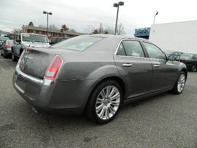 2012 Chrysler 300  Limited