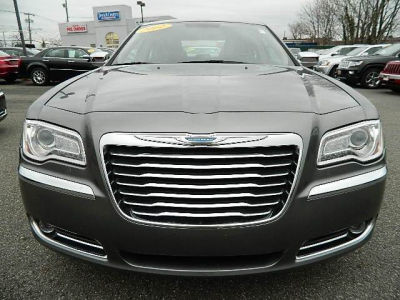 2012 Chrysler 300  Limited