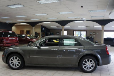 2010 Chrysler 300  Touring