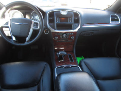 2012 Chrysler 300  Limited