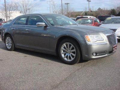 2012 Chrysler 300  Limited
