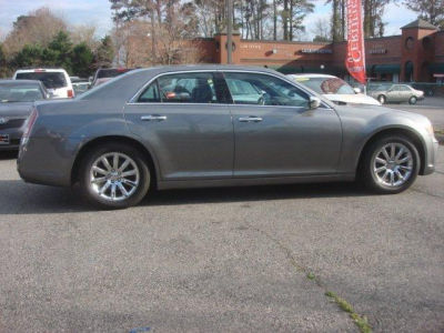 2012 Chrysler 300  Limited