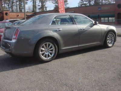 2012 Chrysler 300  Limited