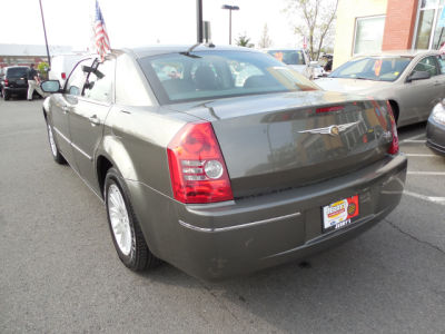 2009 Chrysler 300  Touring
