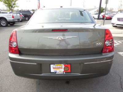 2009 Chrysler 300  Touring