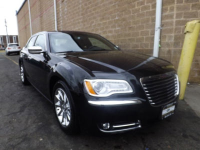 2012 Chrysler 300  Limited