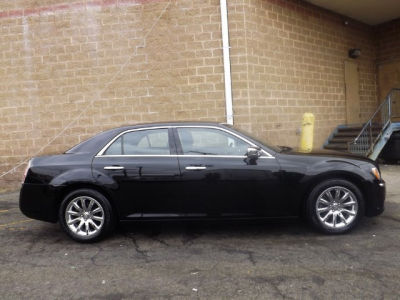 2012 Chrysler 300  Limited