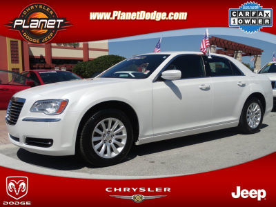 2011 Chrysler 300  Base