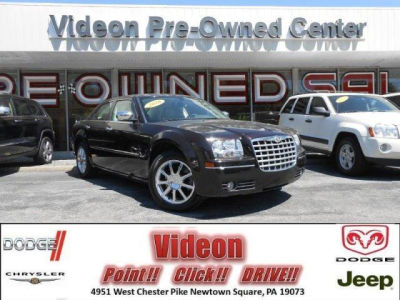 2010 Chrysler 300  Touring/Signature Series