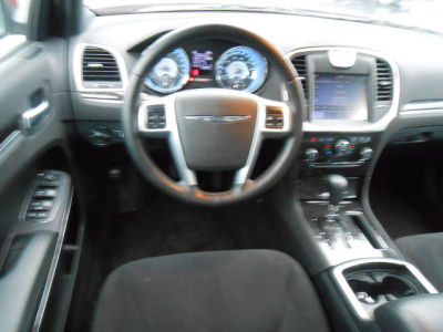2011 Chrysler 300  Base
