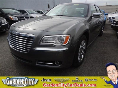 2012 Chrysler 300  Limited