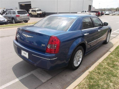 2010 Chrysler 300  Touring