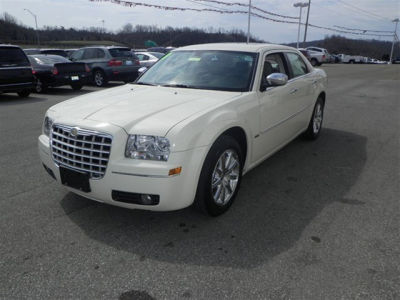 2010 Chrysler 300  Touring