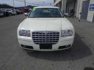 2010 Chrysler 300  Touring