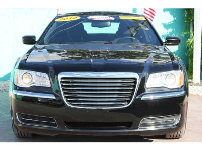2012 Chrysler 300  Base