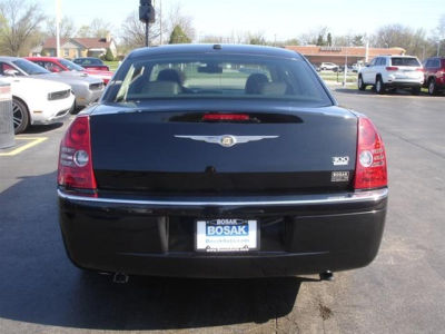 2009 Chrysler 300  Limited