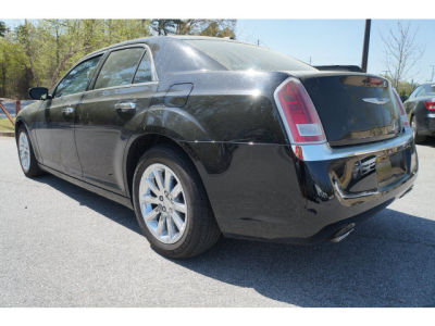 2012 Chrysler 300  Limited