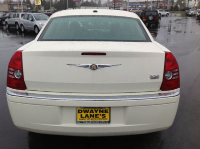 2010 Chrysler 300  Limited