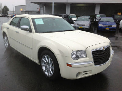 2010 Chrysler 300  Limited