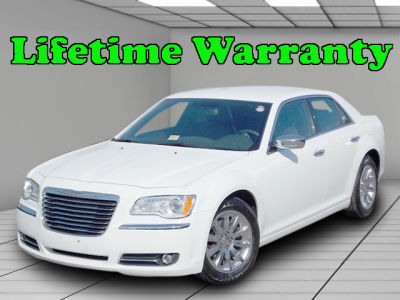 2012 Chrysler 300  Limited