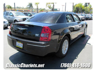 2010 Chrysler 300  Touring