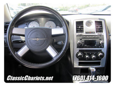 2010 Chrysler 300  Touring