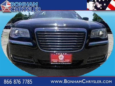 2011 Chrysler 300  Base