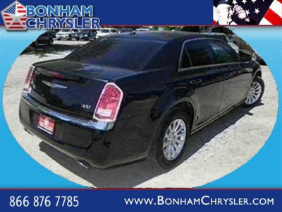 2011 Chrysler 300  Base
