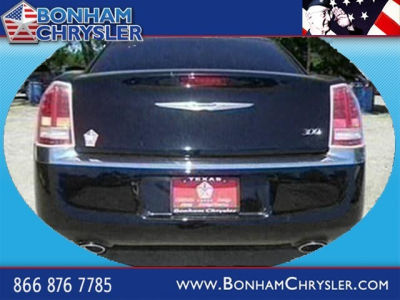 2011 Chrysler 300  Base