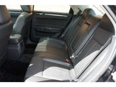 2010 Chrysler 300  Limited
