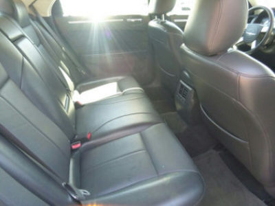 2010 Chrysler 300  Touring