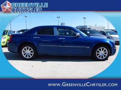 2010 Chrysler 300  Touring