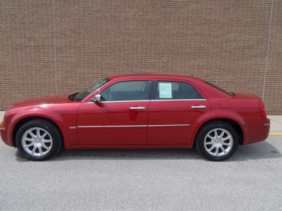 2010 Chrysler 300  Touring