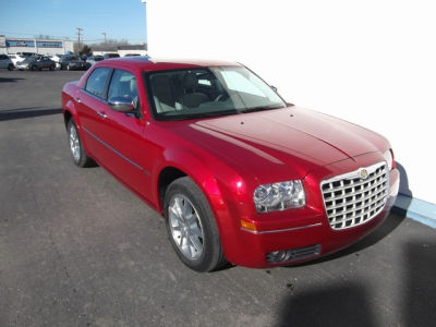 2010 Chrysler 300  Touring/Signature Series