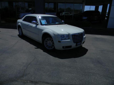 2010 Chrysler 300  Touring