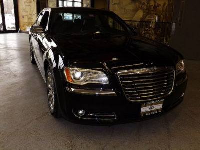 2012 Chrysler 300  Limited