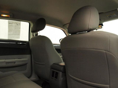 2010 Chrysler 300  Touring