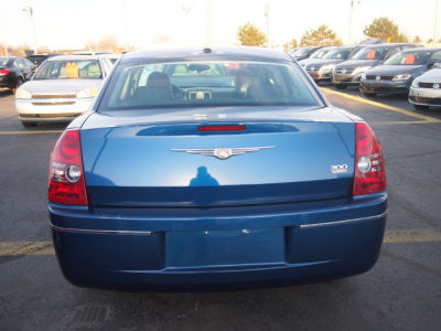 2010 Chrysler 300  Touring