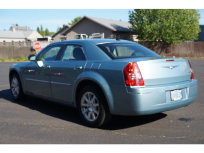 2009 Chrysler 300  Touring