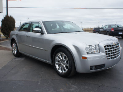 2010 Chrysler 300  Touring