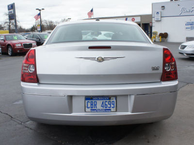 2010 Chrysler 300  Touring