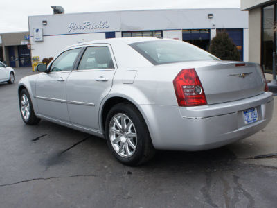 2010 Chrysler 300  Touring