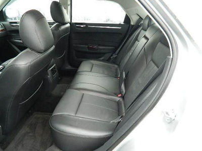 2010 Chrysler 300  Limited