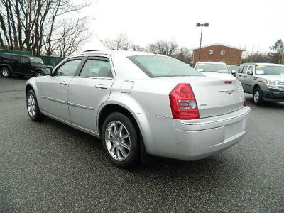 2010 Chrysler 300  Limited