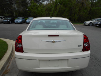 2010 Chrysler 300  Touring