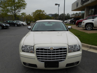 2010 Chrysler 300  Touring