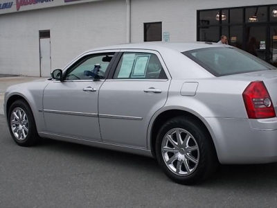 2010 Chrysler 300  Touring