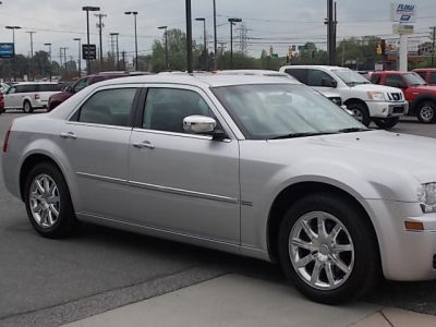 2010 Chrysler 300  Touring