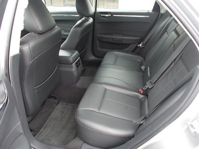 2010 Chrysler 300  Touring