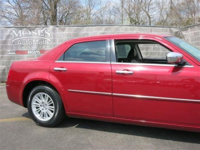 2010 Chrysler 300  Touring